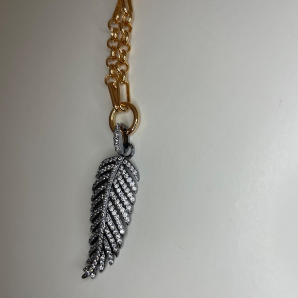 Bomb Party Luxe Layers Birds of a Feather Featger Necklace - Picture 3 of 4